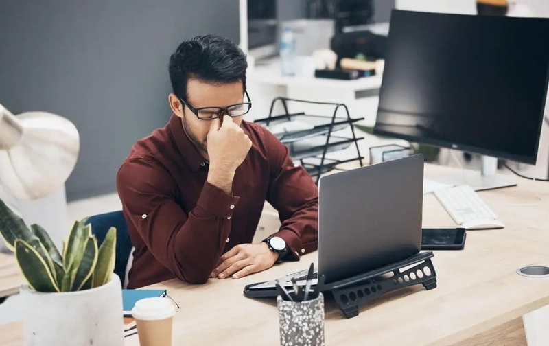 Ce este burnout-ul și cum îl depășești